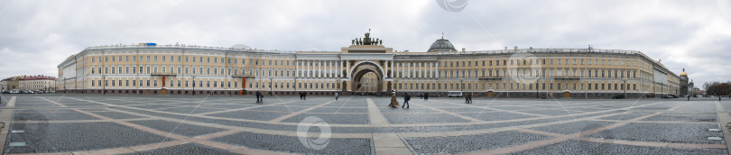 Скачать Здание Генерального штаба на Дворцовой площади в Санкт-Петербурге. Панорама фотосток Ozero