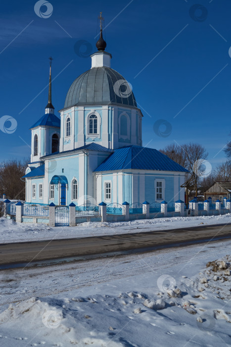 Скачать Храм в честь Казанской иконы Божией Матери в селе Юрасово. фотосток Ozero