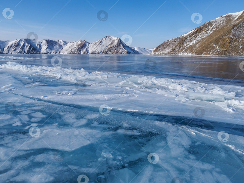 Скачать Горы на Байкале зимой. фотосток Ozero