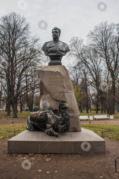 Скачать Санкт-Петербург. Памятник Н.М. Пржевальскому. фотосток Ozero