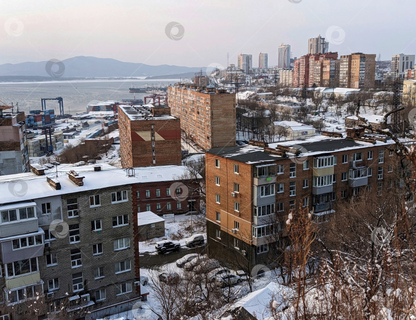 Скачать Городской зимний пейзаж фотосток Ozero