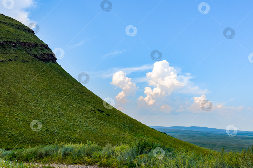 Скачать Горный пейзаж фотосток Ozero