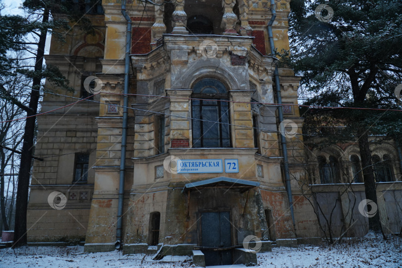 Скачать Россия, Санкт-Петербург - 01.01.2025 Дача Чернова (усадьба Сосновка) фотосток Ozero