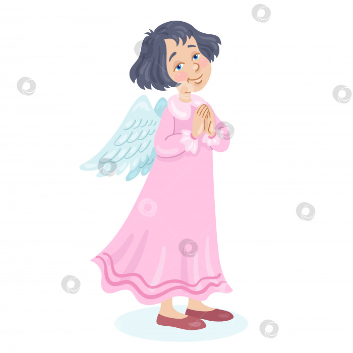 Скачать Милая девушка-ангел в розовом платье с голубыми крыльями стоит, сложив руки в молитве фотосток Ozero
