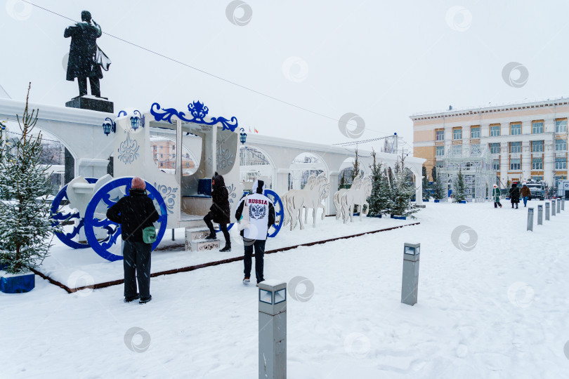 Скачать Карета на площади Ленина. Воронеж фотосток Ozero