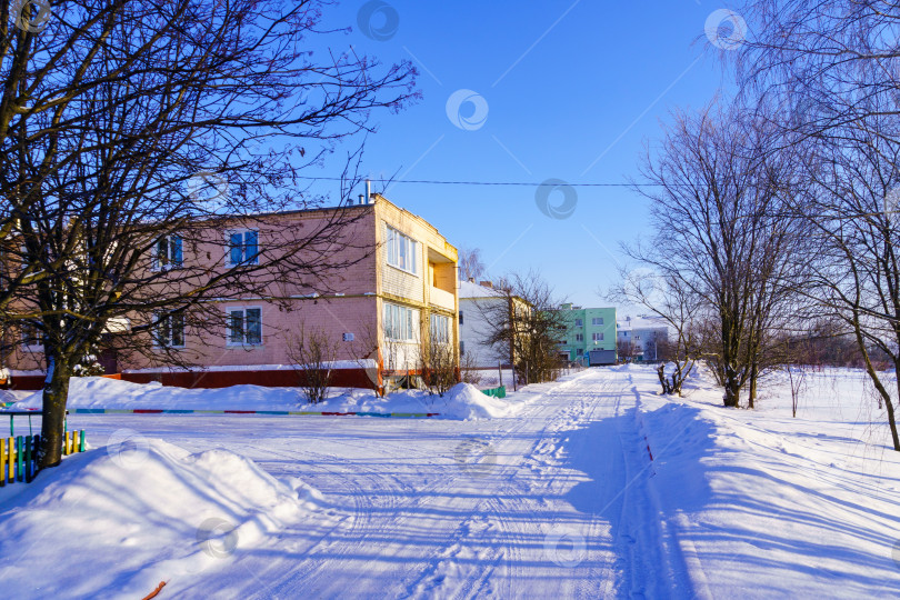 Скачать Зимний пейзаж. Поселок Красная Заря. Орловская область фотосток Ozero