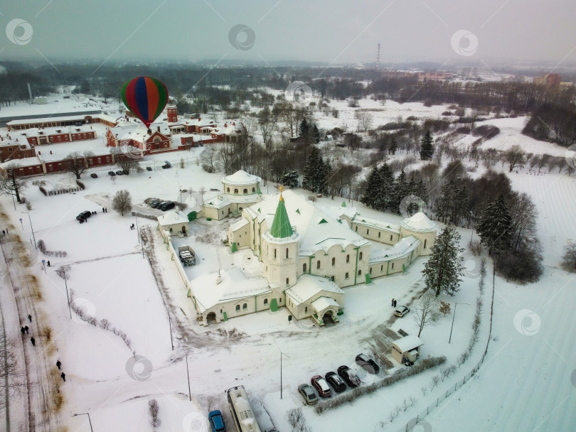 Скачать Ратная палата в Царском Селе с высоты зимой фотосток Ozero