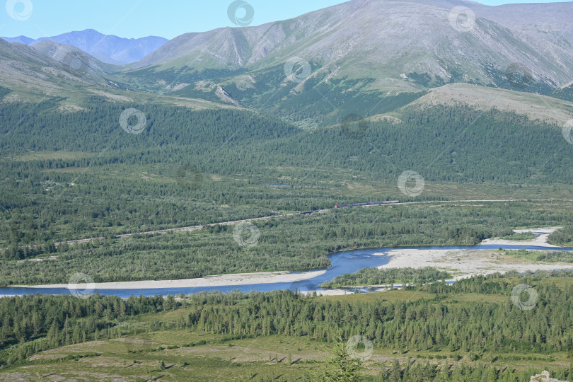 Скачать Река Собь на Полярном Урале. фотосток Ozero