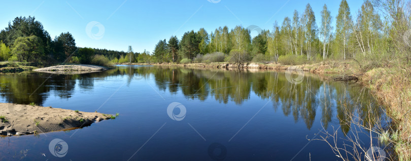 Скачать Панорама весенней реки. фотосток Ozero