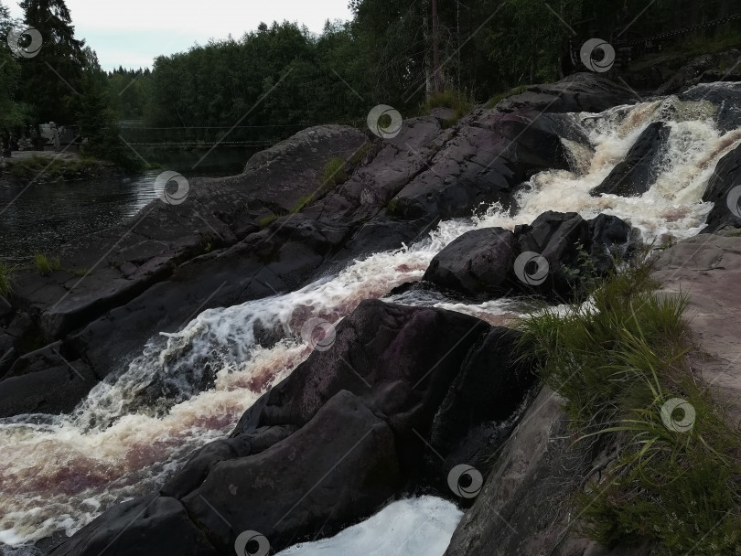 Скачать Водопад фотосток Ozero