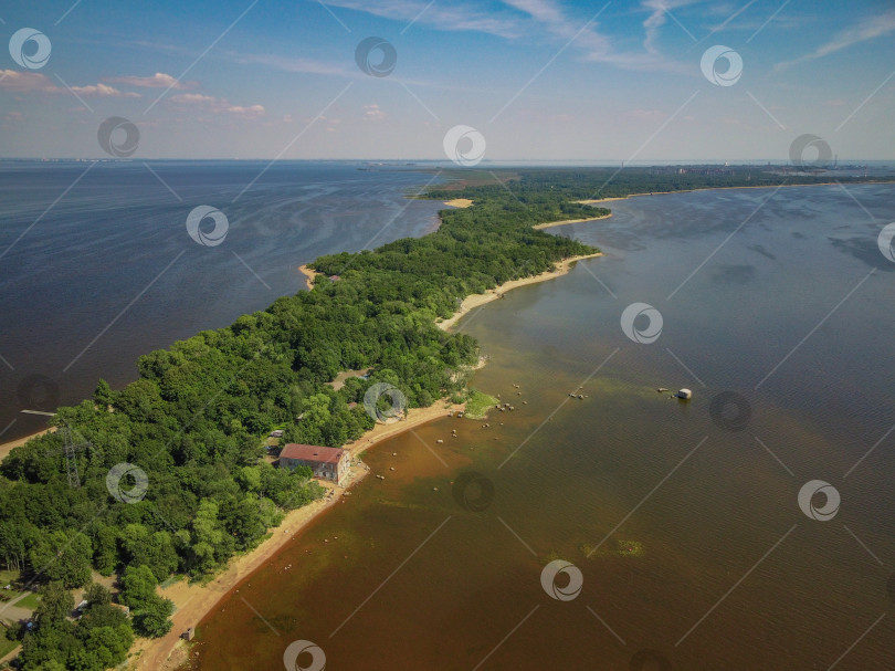 Скачать Природный заказник Западный Котлин в Кронштадте с высоты. фотосток Ozero