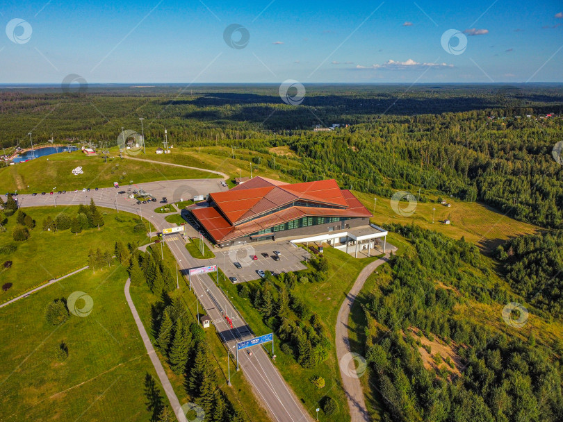 Скачать Курорт Игора в Приозерском районе, вид с высоты. фотосток Ozero
