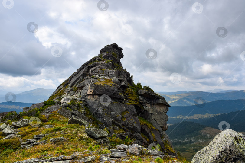 Скачать Горный пейзаж фотосток Ozero