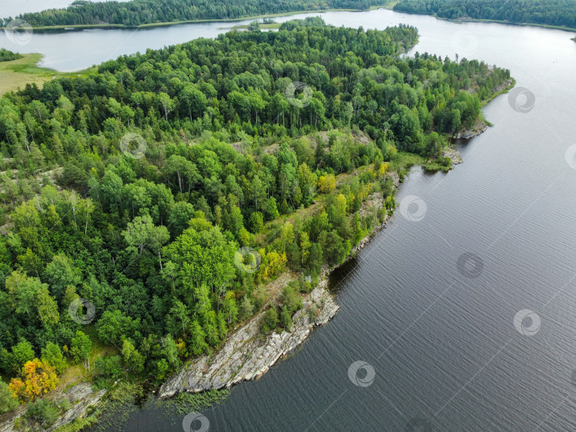 Скачать Острова и шхеры Ладожского озера, Карелия, вид с высоты. фотосток Ozero