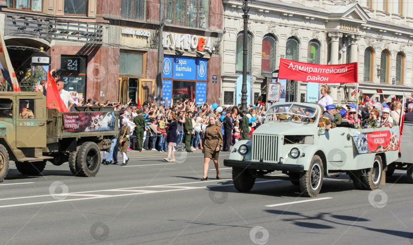 Скачать Советские грузовики военного времени. фотосток Ozero