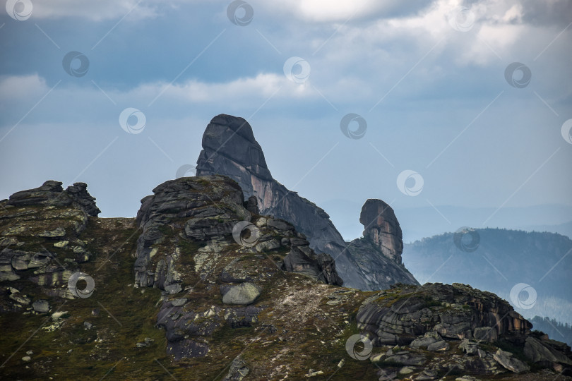 Скачать Горный пейзаж фотосток Ozero