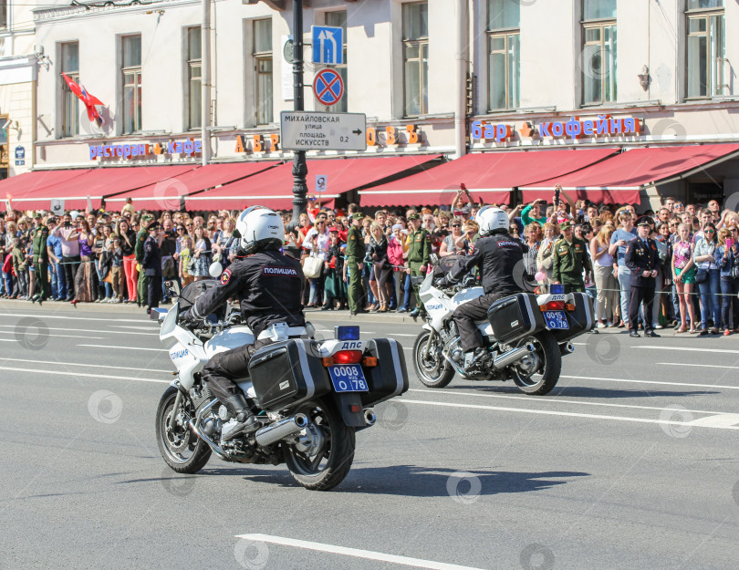 Скачать Полиция на мотоциклах. фотосток Ozero