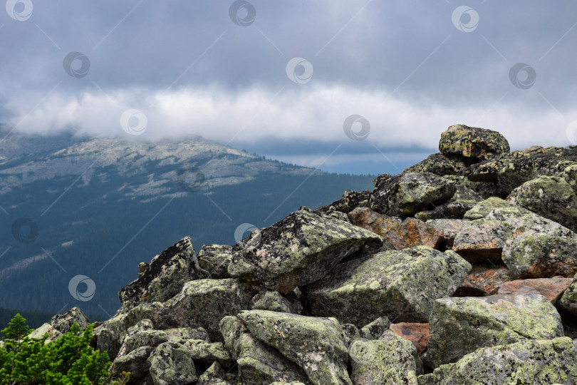 Скачать Горный пейзаж фотосток Ozero