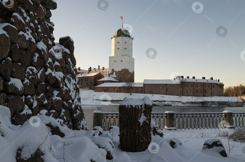 Скачать Главная башня Святого Олафа фотосток Ozero