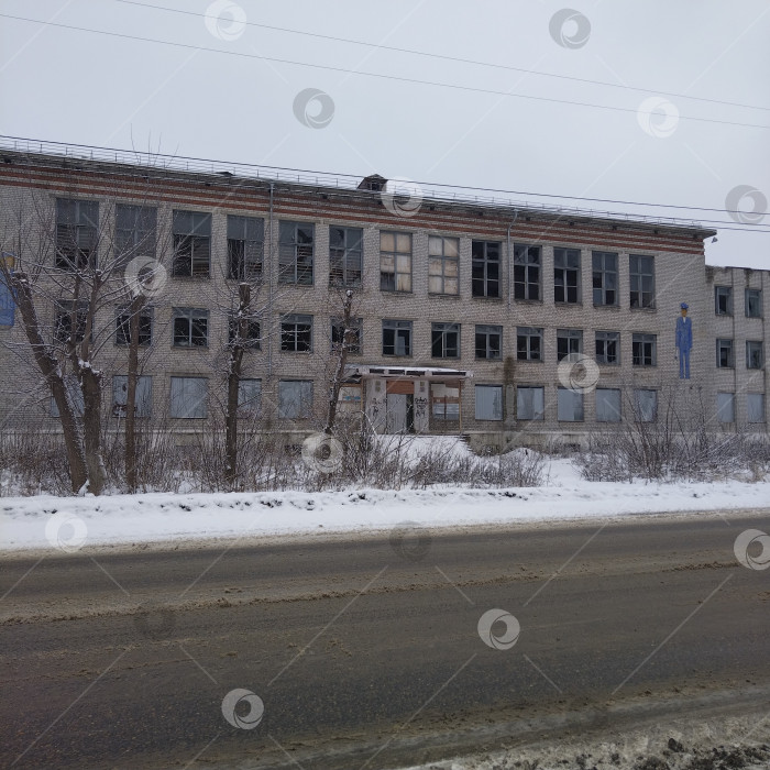 Скачать Бывшее профессиональное училище. фотосток Ozero