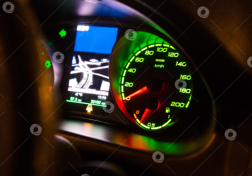 Скачать спидометр на приборной панели автомобиля фотосток Ozero