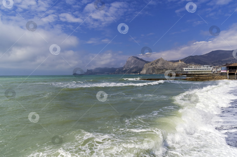 Скачать Морской пейзаж. Черноморское побережье Крыма. фотосток Ozero