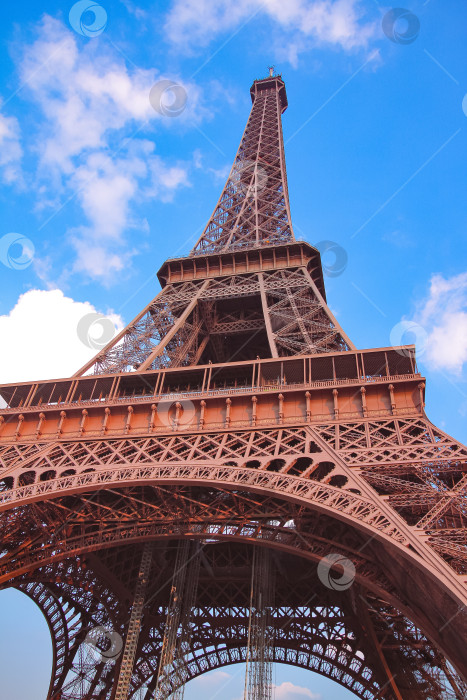 Скачать Эйфелева башня фотосток Ozero