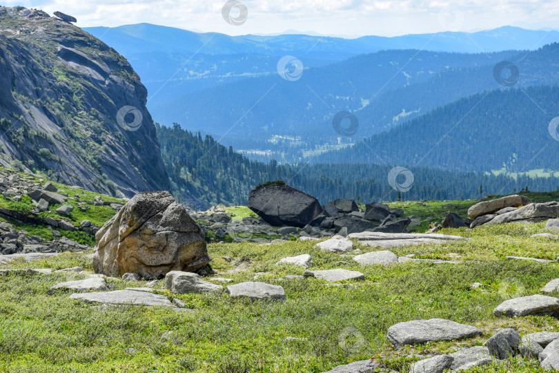 Скачать Горный пейзаж фотосток Ozero