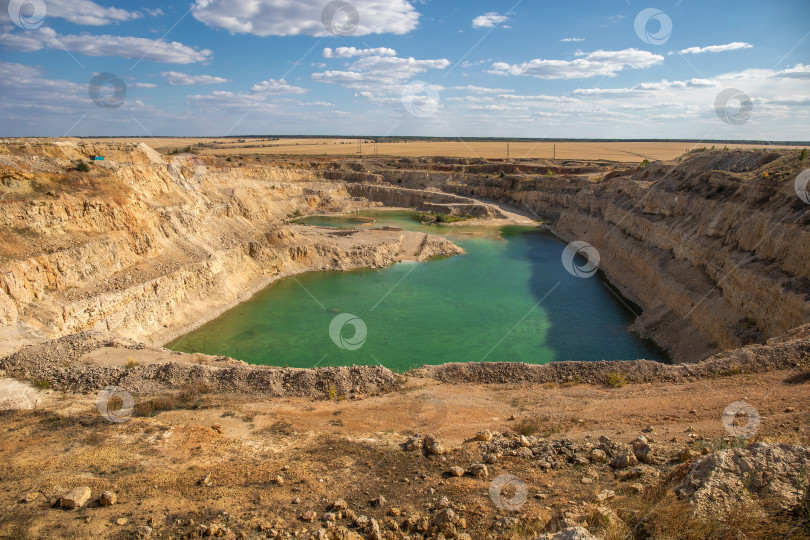 Скачать Падовский карьер в Самарской области, Россия фотосток Ozero