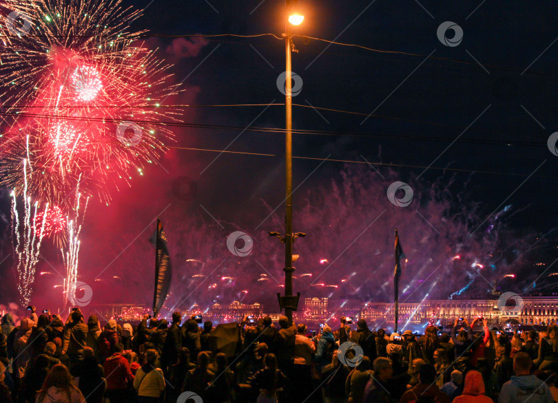 Скачать Праздничное шоу фейерверков. фотосток Ozero