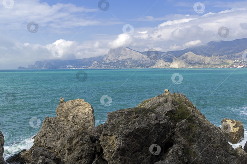 Скачать Морской пейзаж. Черноморское побережье Крыма. фотосток Ozero