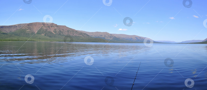 Скачать Панорама горных озер на плато Путорана. фотосток Ozero