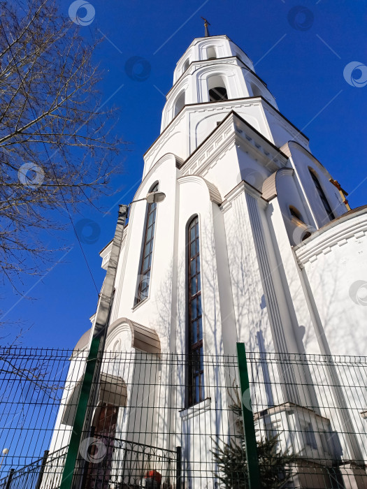 Скачать Россия. Екатеринбург. 19.02.25. Храм Сергия Радонежского и Елисаветы Федоровны фотосток Ozero