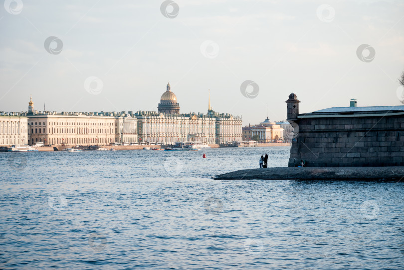 Скачать Санкт-Петербург, Россия, май 2019 года, городской пейзаж с жилыми домами, панорама фотосток Ozero