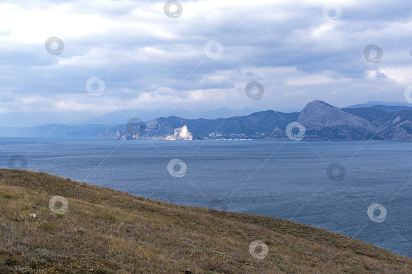Скачать Панорама побережья Черного моря. фотосток Ozero