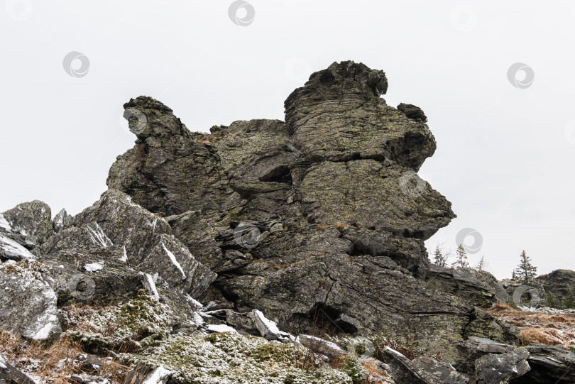 Скачать Скалы Уральских гор. Хребет Уреньга фотосток Ozero