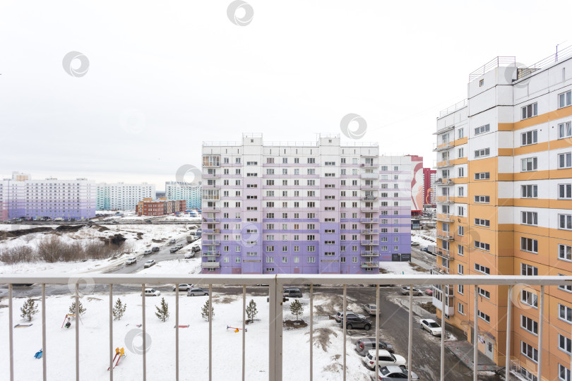 Скачать балкон квартиры на верхних этажах многоквартирного дома фотосток Ozero