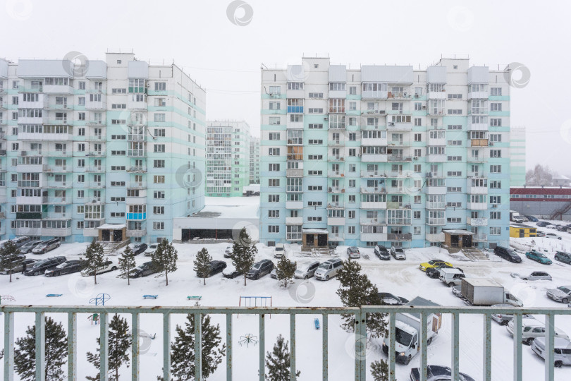 Скачать балкон квартиры на верхних этажах многоквартирного дома фотосток Ozero