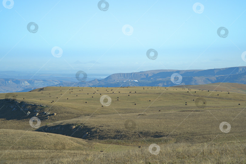 Скачать вид на Кавказские горы фотосток Ozero