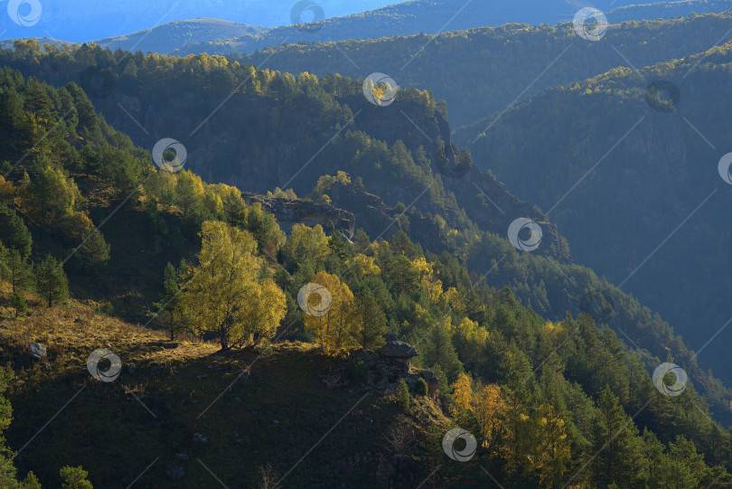 Скачать вид на Кавказские горы фотосток Ozero