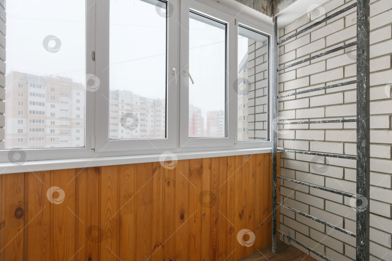 Скачать вид с балкона на многоквартирный дом фотосток Ozero