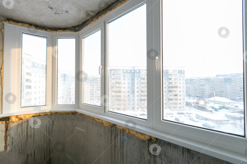 Скачать вид с балкона на многоквартирный дом фотосток Ozero