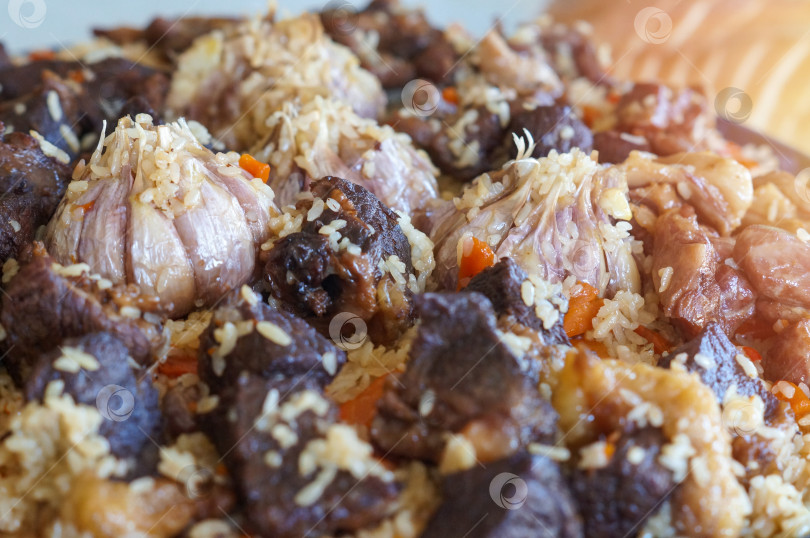 Скачать Плов с мясом - говядиной и бараниной фотосток Ozero