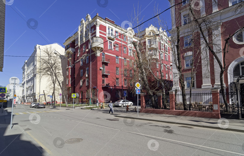 Скачать Старое жилое здание, Москва, Россия. фотосток Ozero