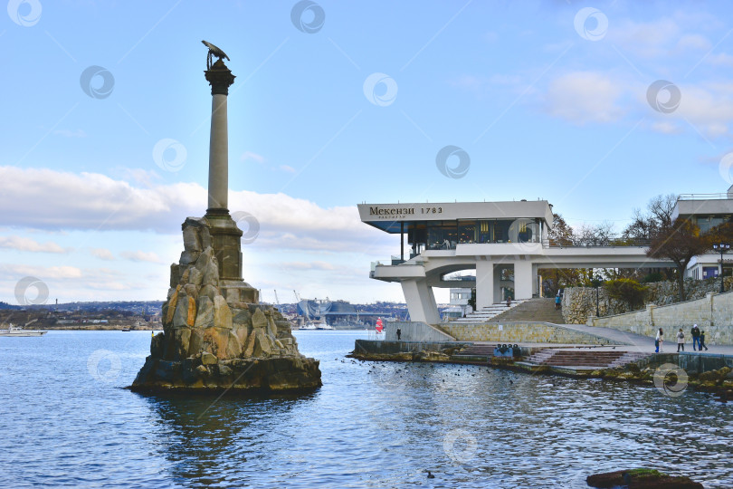 Скачать Памятник затопленным кораблям в Севастополе фотосток Ozero