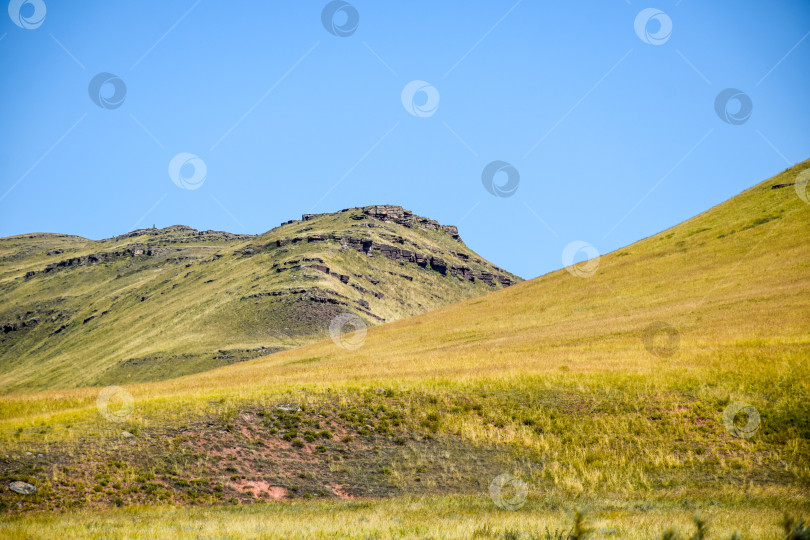 Скачать Горный пейзаж фотосток Ozero