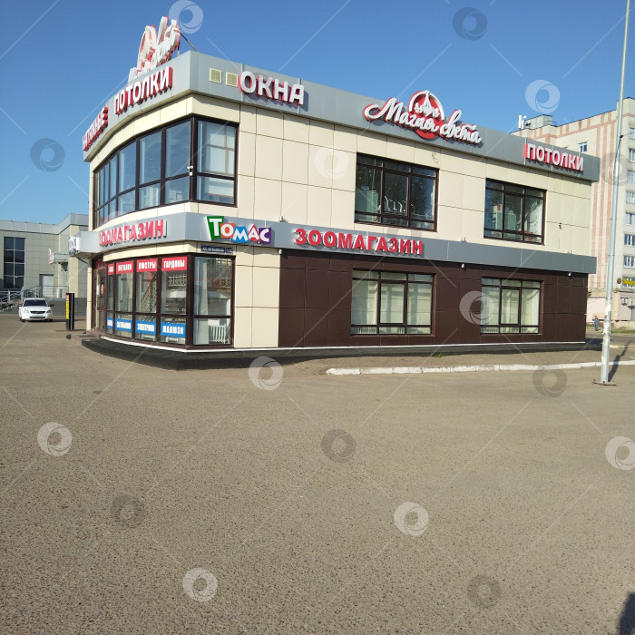 Скачать Зоомагазин "Томас". фотосток Ozero