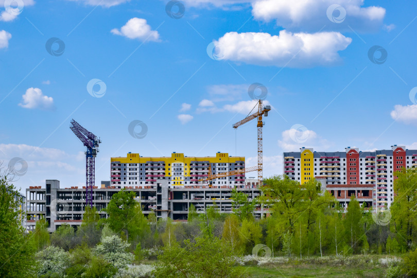 Скачать Строительство школы в Курске. фотосток Ozero
