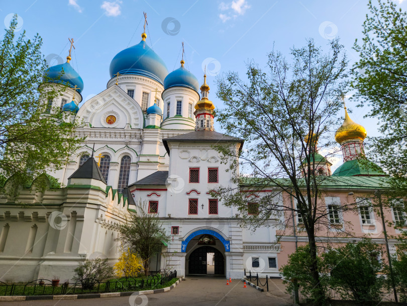 Скачать Николо-Перервинский монастырь в московском районе Печатники фотосток Ozero