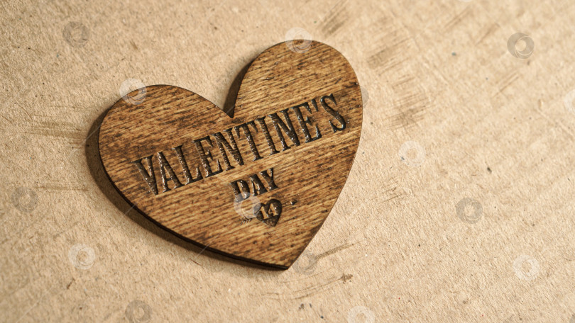 Скачать Деревянный 3d-символ дня святого Валентина. фотосток Ozero
